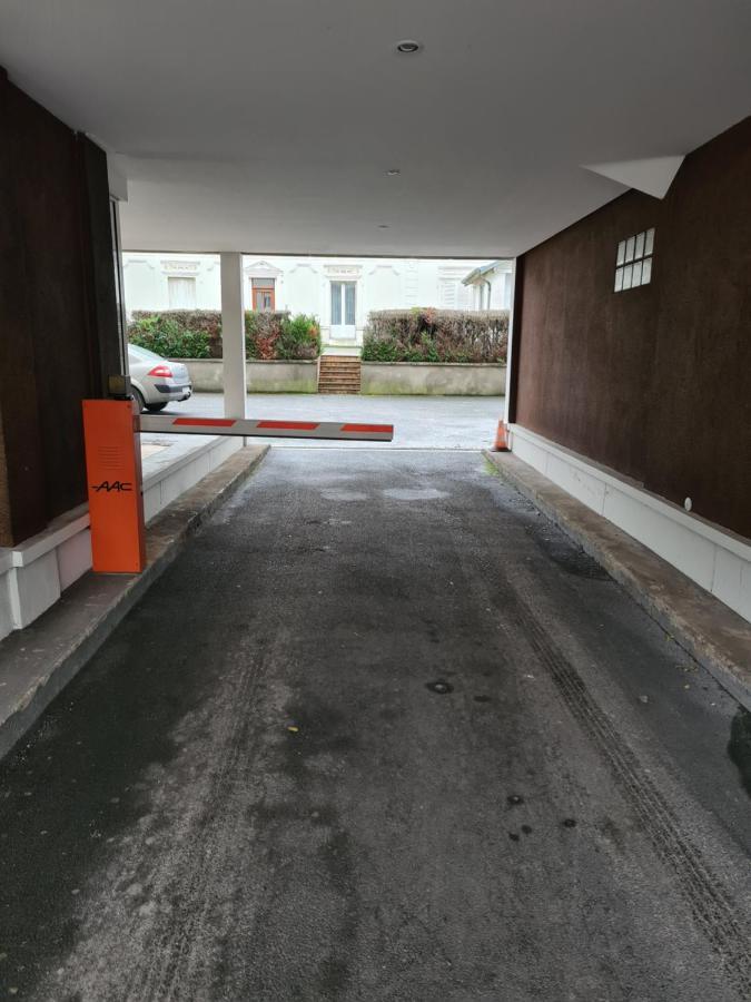 Le Marnois-Centre Ville Noisy-le-Grand Exteriör bild